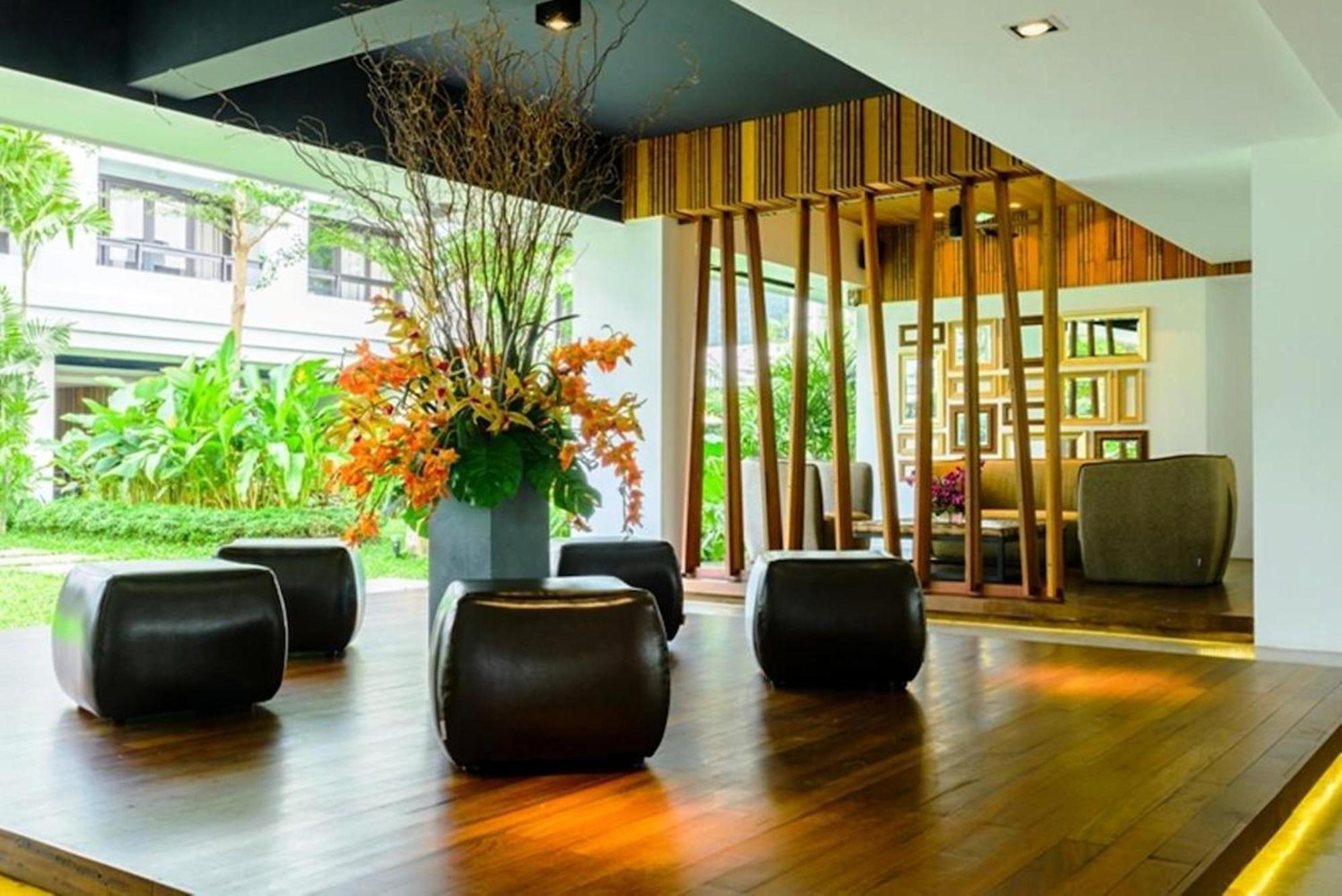 Uma Residence Bangkok Exterior foto